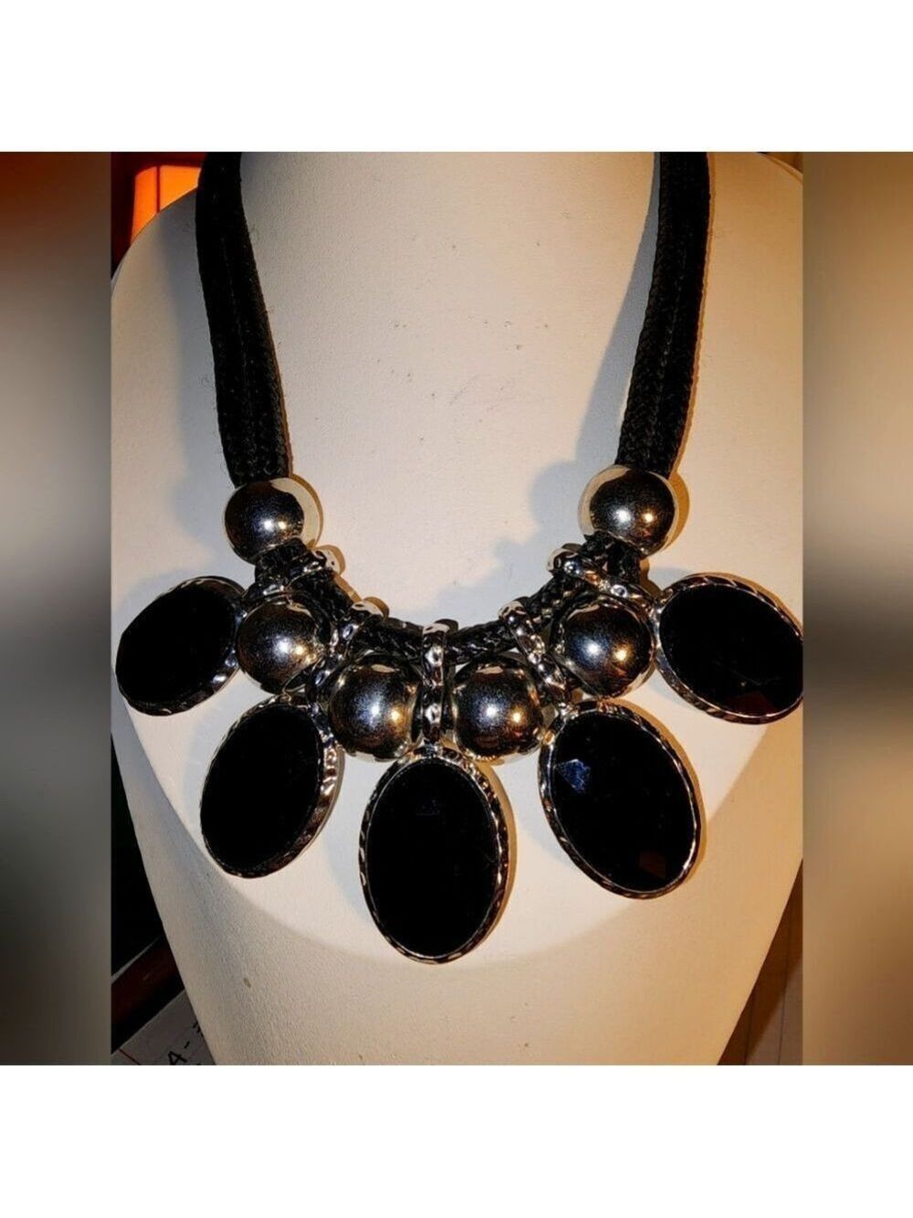 Elegant Black and Silver Statement Necklace 15"+4"